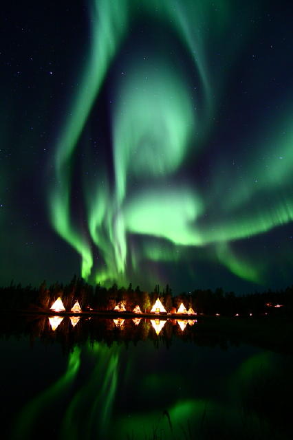 Yellowknife < AURORA VILLAGE >   夏季／冬季　オーロラツアースタッフ　大募集！！ - AURORA VILLAGE  オーロラビッレジ イメージ画像