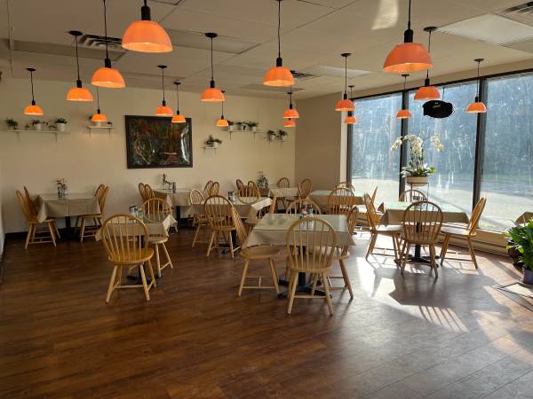 Sandwich Maker/ Kitchen Helper - Red Garden Cafe イメージ画像