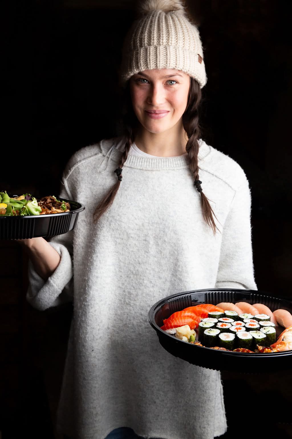 【Squamish Samurai Sushi 】 積極採用中！ 現地、 日本からの応募可能！ - Squamish Samurai Sushi Downtown ＆ Garibaldi イメージ画像