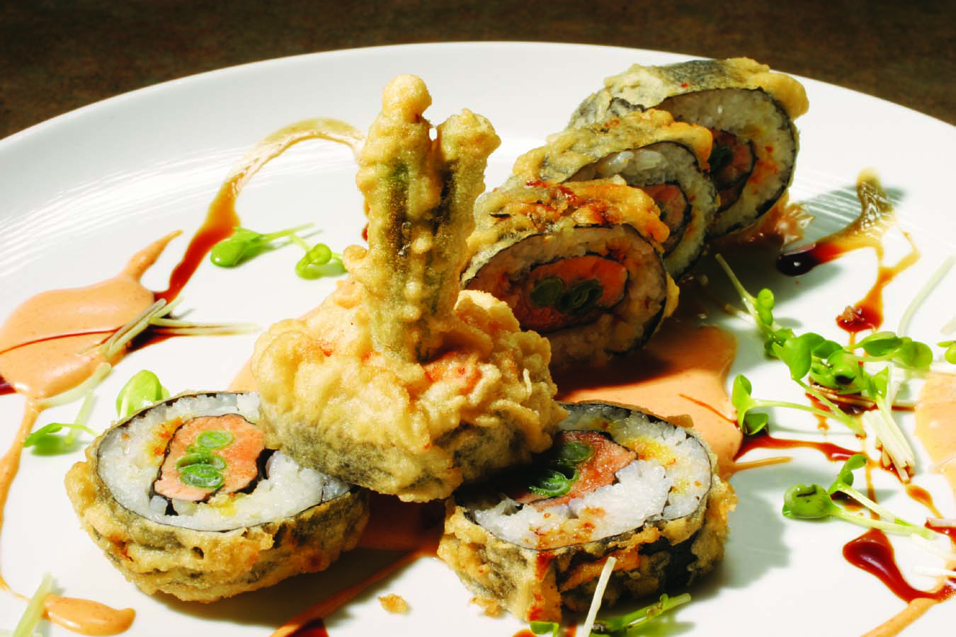 エドモントン、老舗レストランにてスタッフ大募集!! - Mikado Restaurant イメージ画像
